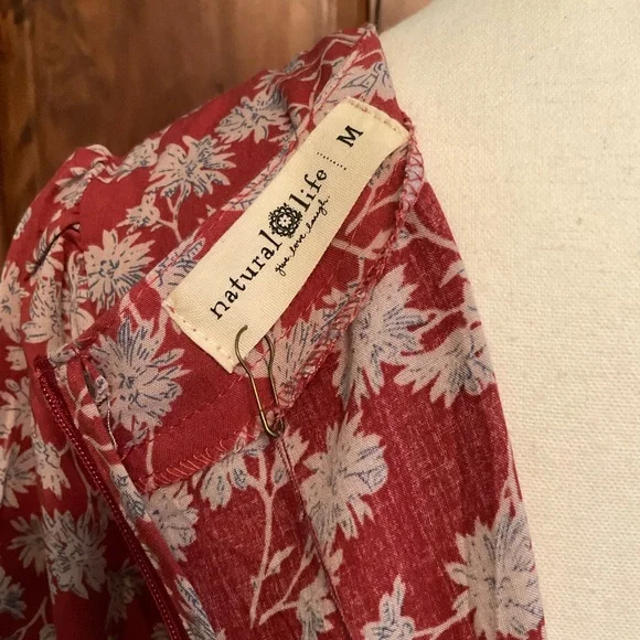 NWT! NATURAL LIFE Red and White Floral Maxi Dress - Picture 15 of 16